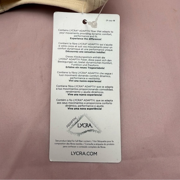 AnyBody Intimates NWT Front Closure Bra Sz M Beige Adaptive Lycra Wireless - Picture 7 of 8